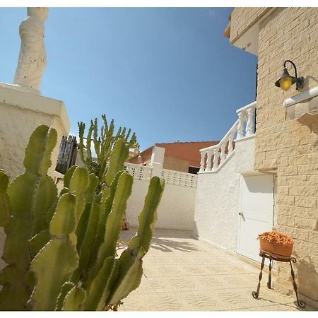 30 Beach House - Bbq & Terrace La Mata  Exterior photo